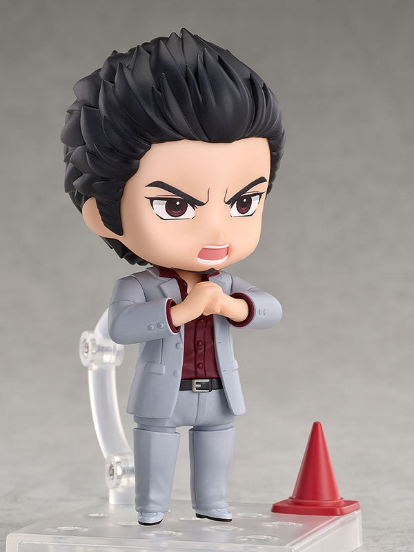 Figura Nendoroid de Kazuma Kiryu como un dragón (con bono de edición limitada)