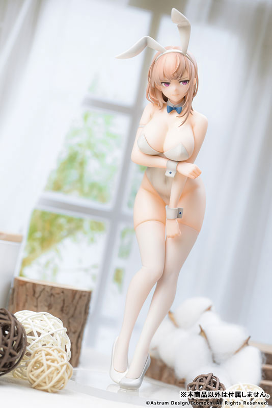 White bunny Onee-san 1/7