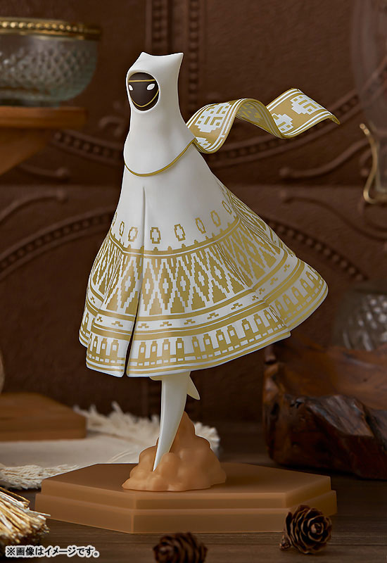 POP UP PARADE Journey White Traveler