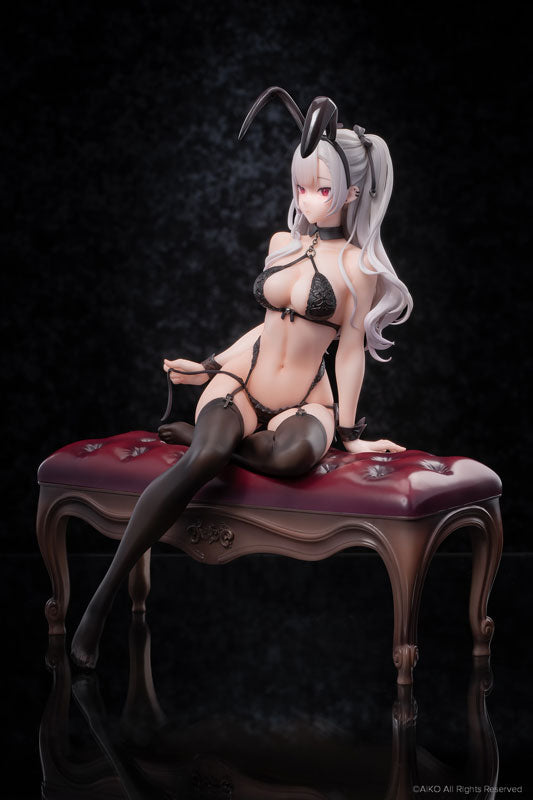 Conejita negra de Tana 1/7
