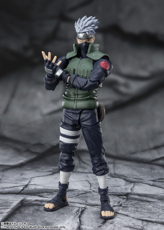 SHFiguarts Kakashi Hatake -Yuumei Todoroku Sharingan no Eiyuu- "NARUTO Shippuden" 