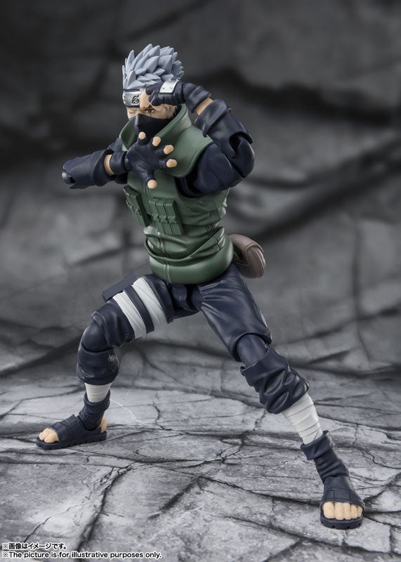 SHFiguarts Kakashi Hatake -Yuumei Todoroku Sharingan no Eiyuu- "NARUTO Shippuden" 