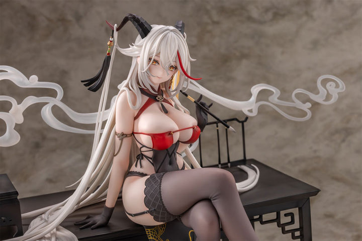 Azur Lane Act Golden Dragon Among Auspicious Clouds Ver. 1/6 