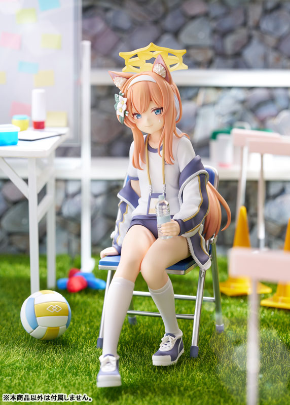 Archivo Azul Mari (Ropa Deportiva) Memorial Lobby Ver. 1/7 