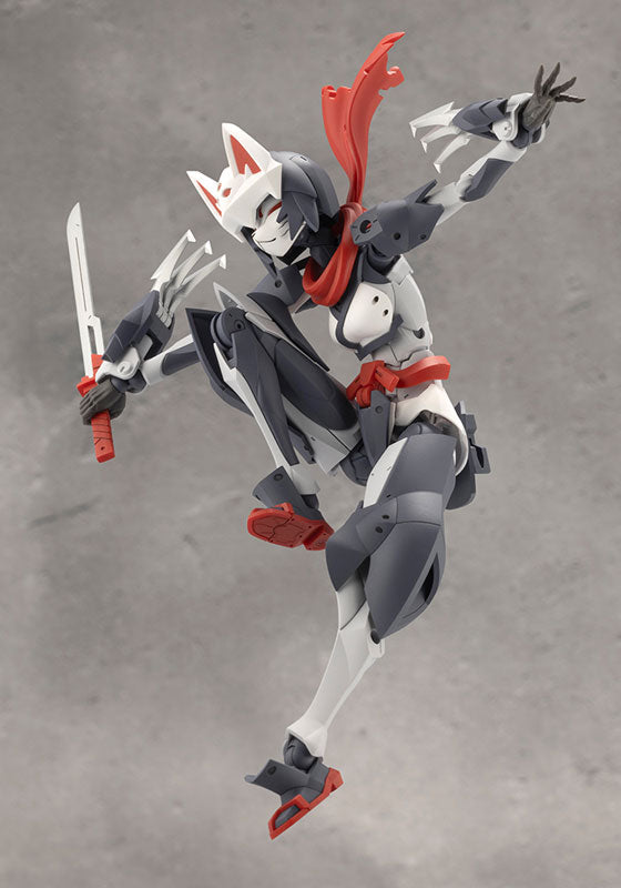 MEGALOMARIA UNLIMITED UNIVERSE FUMA Plastic Model 