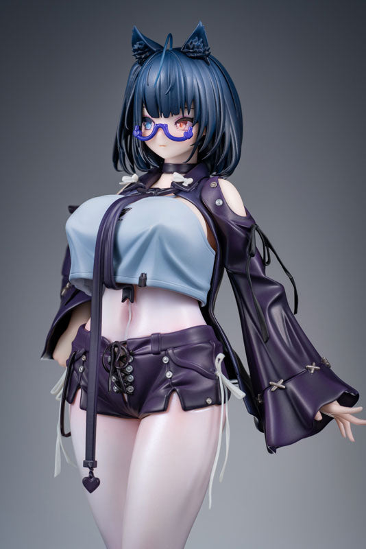 Heichazi is having trouble choosing stockings in a fitting room illustrated by dK.senie 1/6
