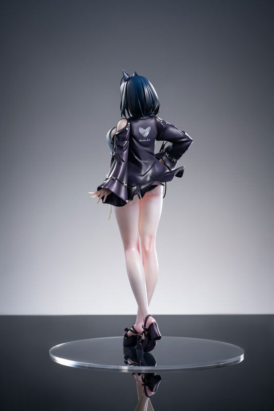 Heichazi is having trouble choosing stockings in a fitting room illustrated by dK.senie 1/6