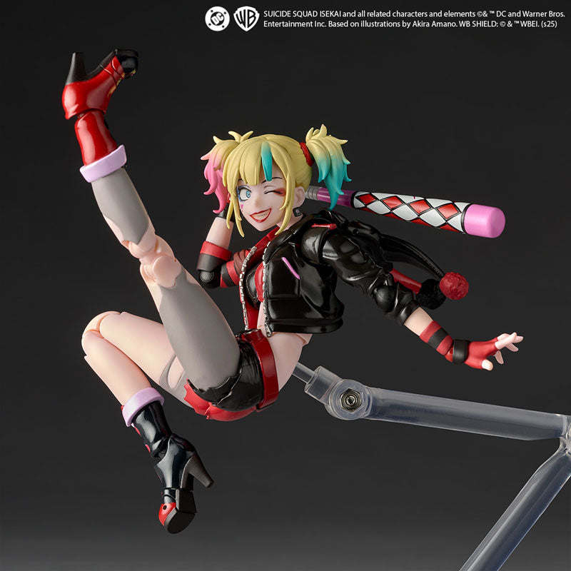Revoltech Amazing Yamaguchi Harley Quinn Escuadrón Suicida ISEKAI Ver. 