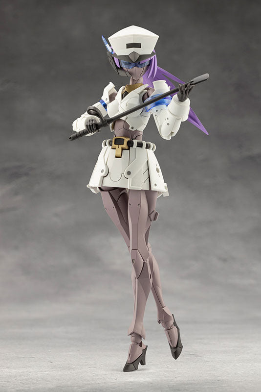 MEGALOMARIA UNLIMITED UNIVERSE VANGUARD LEADER Plastic Model