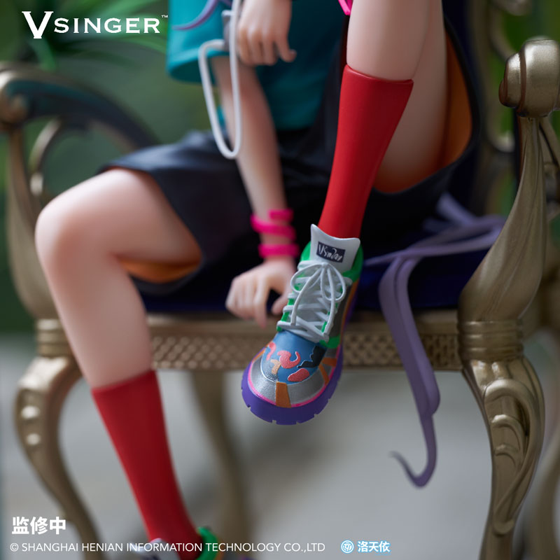 Vsinger Luo Tianyi Unexplored Flower Garden Casual Wear Ver. 1/7