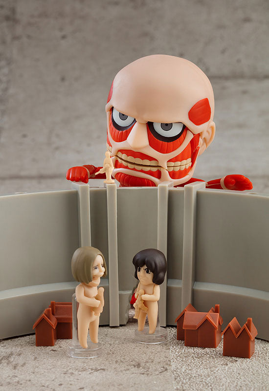 Nendoroid Attack on Titan Colossal Titan Renewal Set