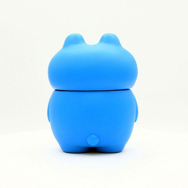 HIDAKA NAOTO MU&SHU BLUE x WHITE Soft Vinyl Figure