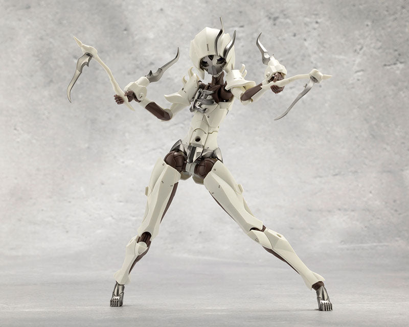 MEGALOMARIA UNLIMITED UNIVERSE Seeker Plastic Model